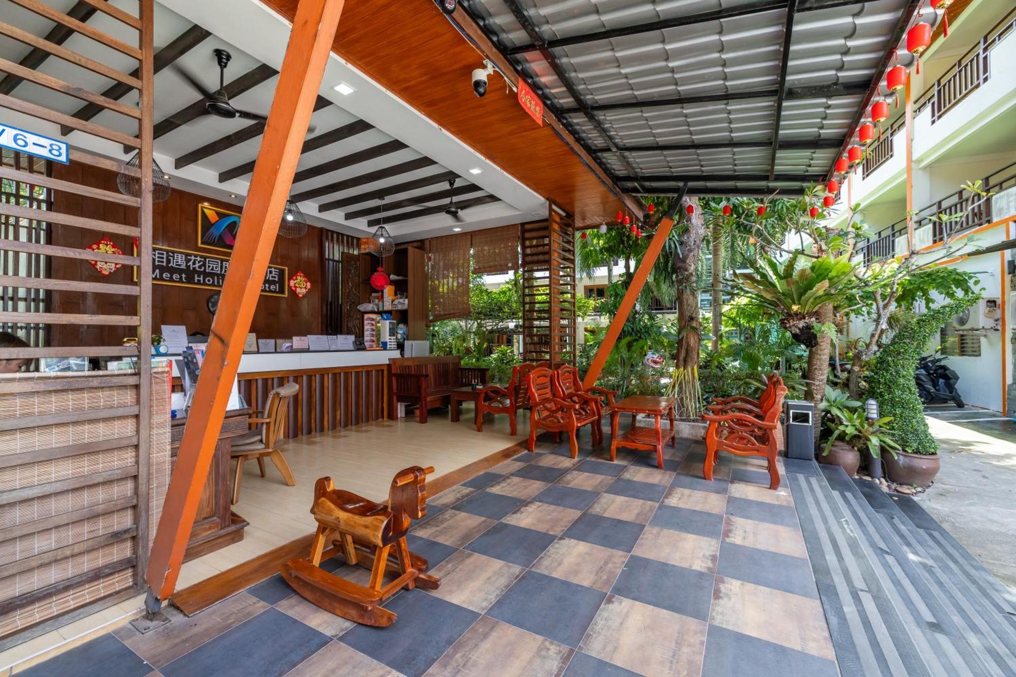 Phuket Meet Holiday Hotel 普吉岛相遇花园度假酒店 Rawai Exterior foto