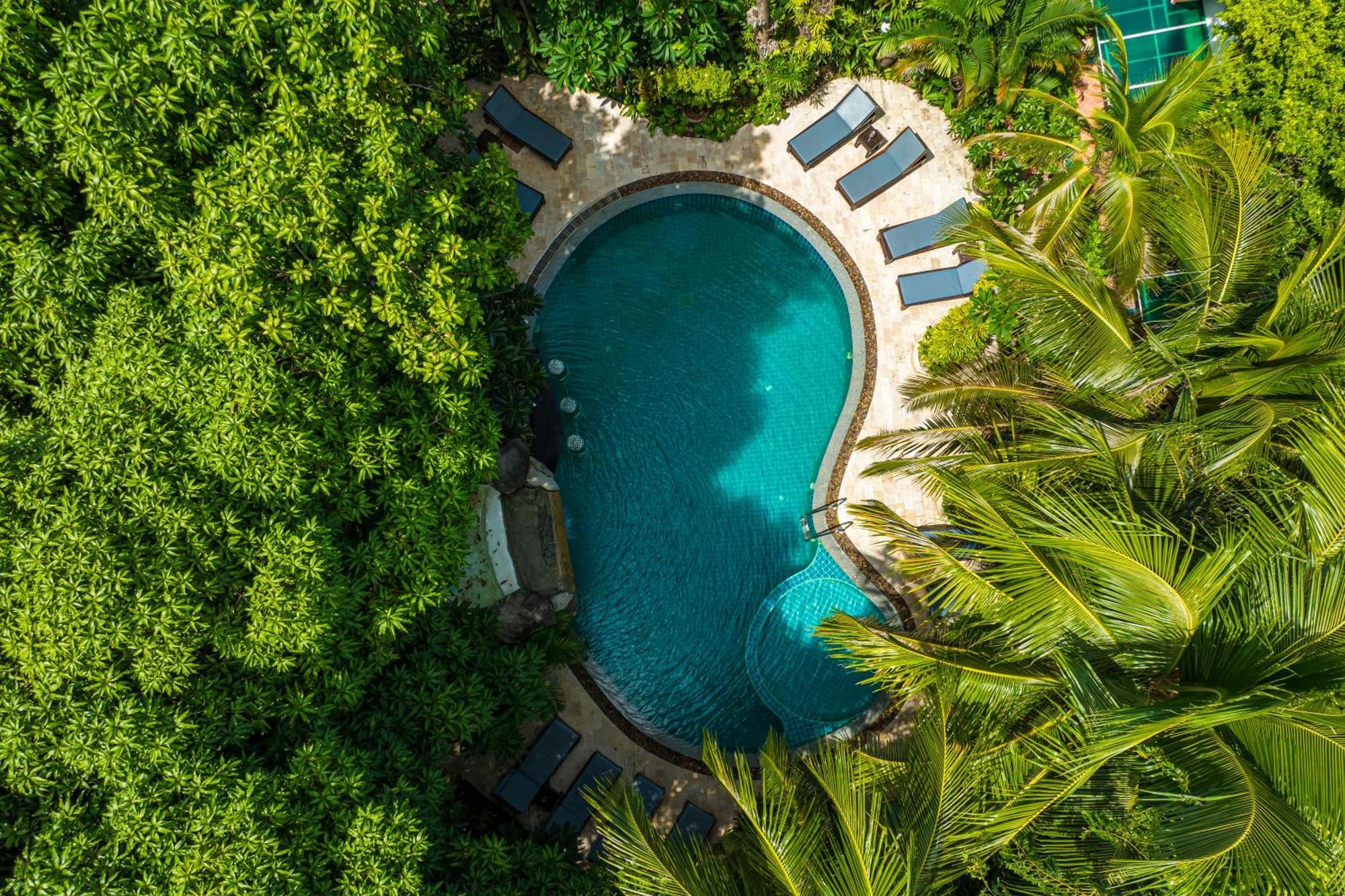 Phuket Meet Holiday Hotel 普吉岛相遇花园度假酒店 Rawai Exterior foto