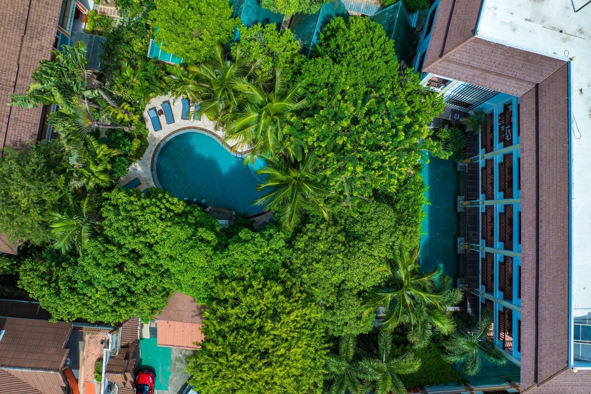Phuket Meet Holiday Hotel 普吉岛相遇花园度假酒店 Rawai Exterior foto