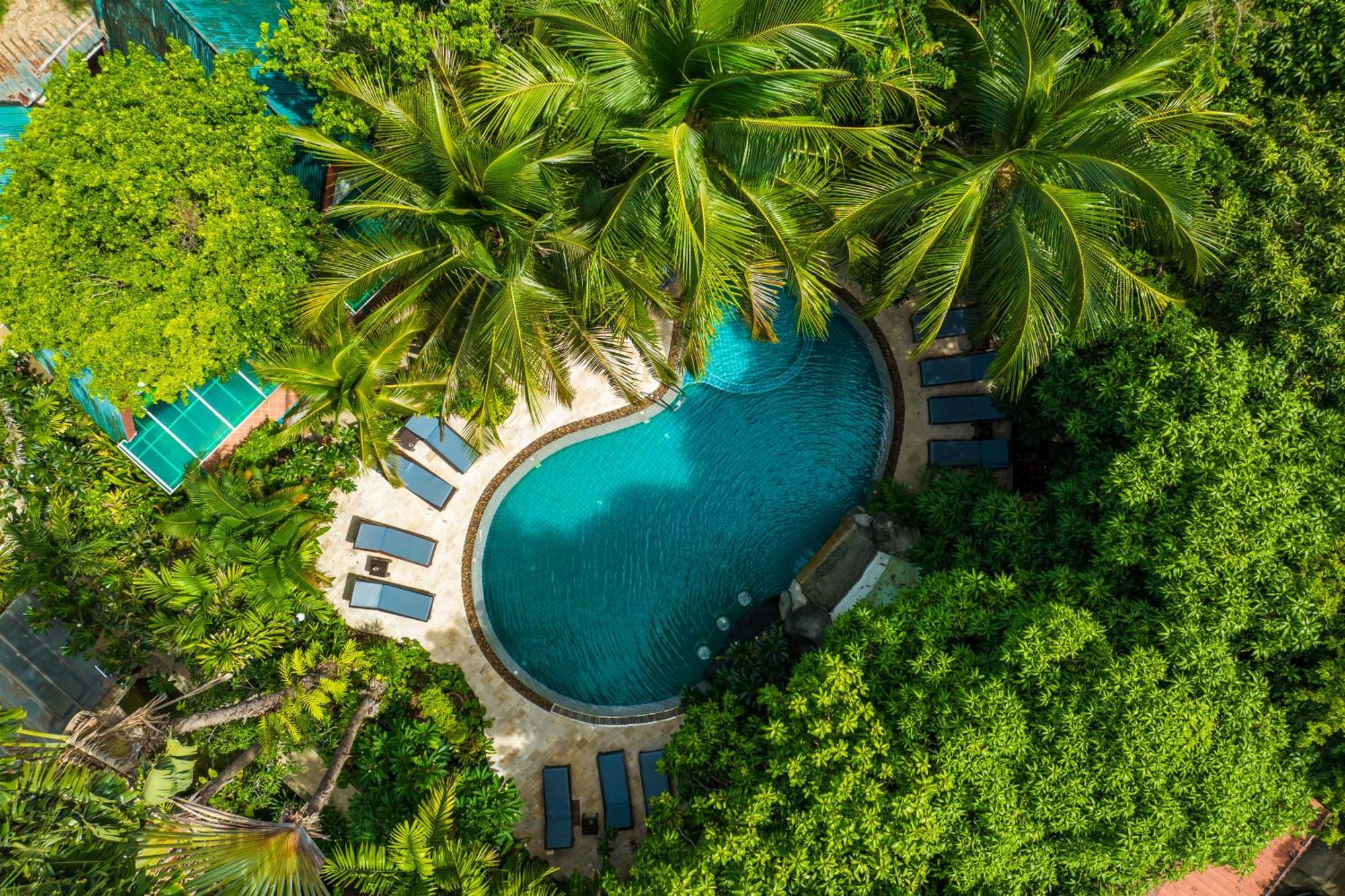 Phuket Meet Holiday Hotel 普吉岛相遇花园度假酒店 Rawai Exterior foto
