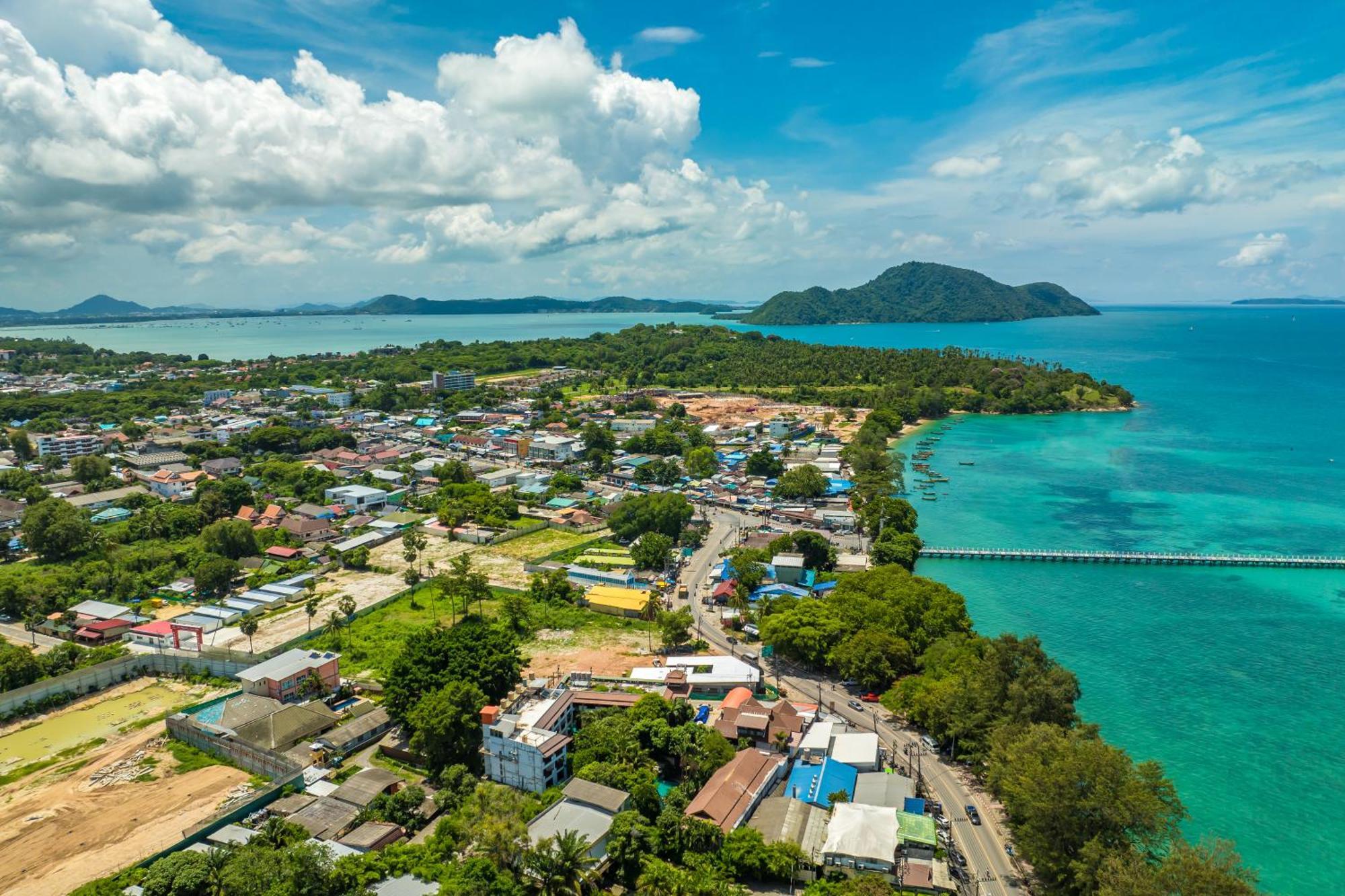 Phuket Meet Holiday Hotel 普吉岛相遇花园度假酒店 Rawai Exterior foto