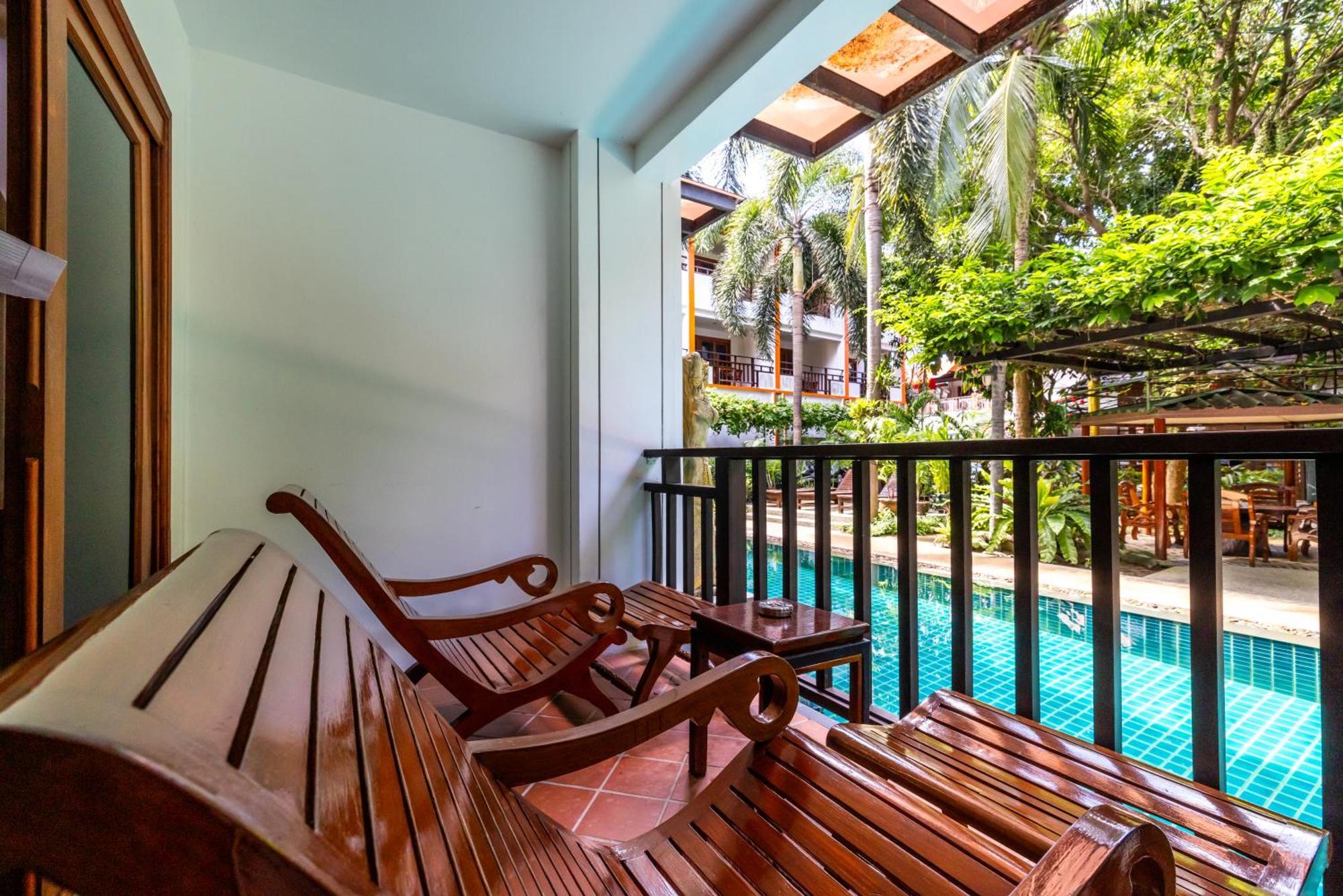 Phuket Meet Holiday Hotel 普吉岛相遇花园度假酒店 Rawai Exterior foto